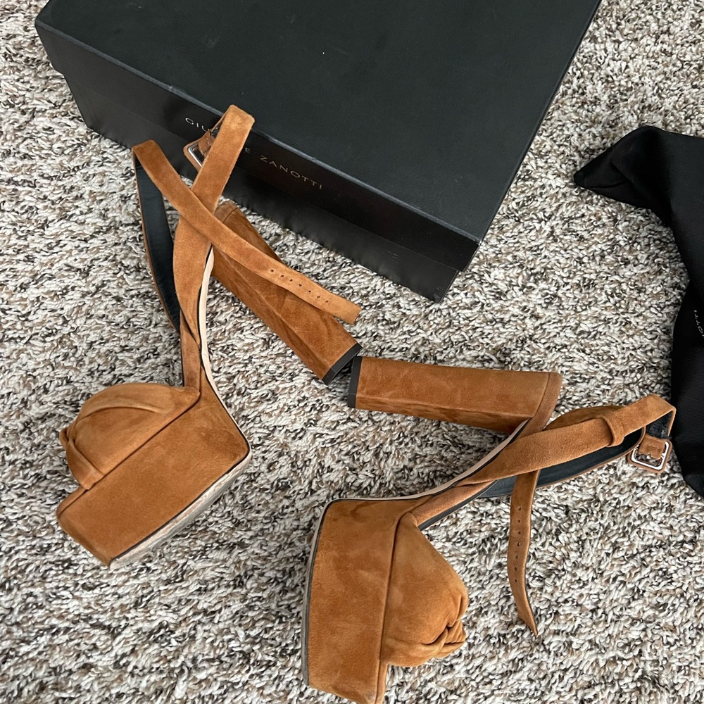 Giuseppe Zanotti Woman Sandals Tan Size 7.5 Soft Leather